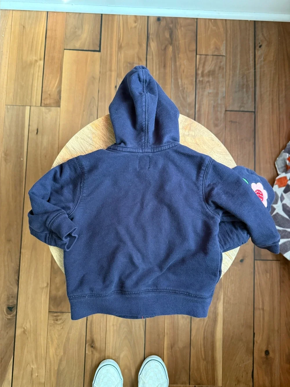 GAP Baby Navy Sweatsuit w/ Flower Detail 2PC Sz: 6-12M